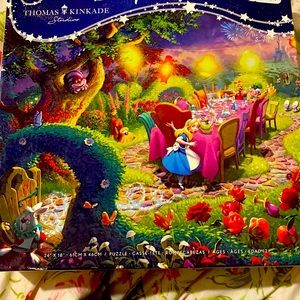 Thomas Kinkade x Disney: Alice in Wonderland puzzle 750pc.